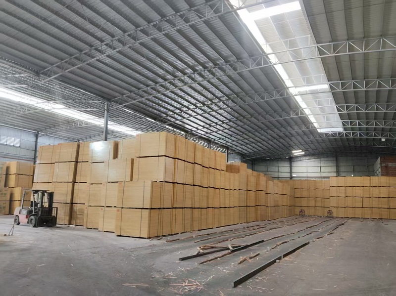 为何南方客户偏爱扎根广西采购建筑模板插图1